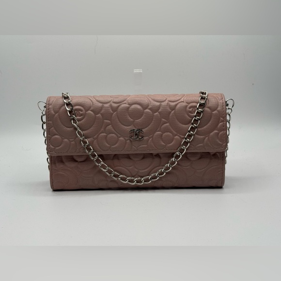 Authentic Chanel Camellia Leather Wallet on Unbranded Added Chain - Picture 1 of 13